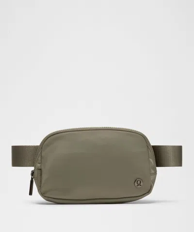 Lululemon - Everywhere Belt Bag With Long Strap 1l - Green,olive/army Green