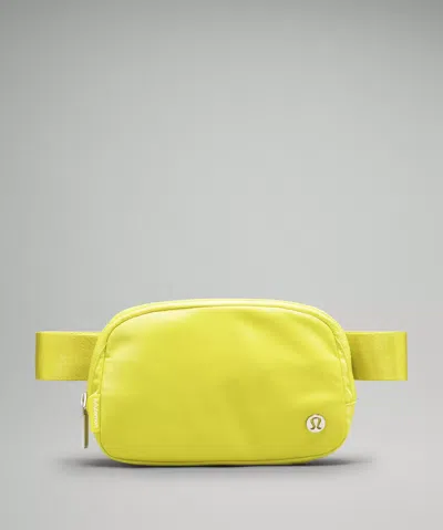 Lululemon Everywhere Belt Bag With Long Strap 1l