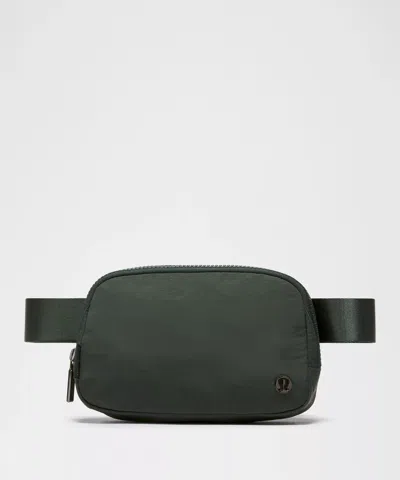 Lululemon - Everywhere Belt Bag With Long Strap 1l - Rainforest Green