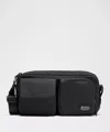 Lululemon - Multi-pocket Crossbody Bag 2.5l - Black,neutral
