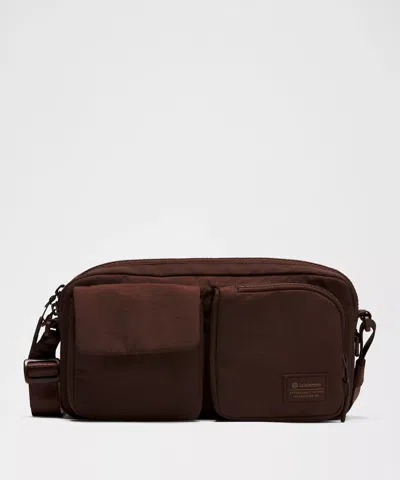 Lululemon Multi-pocket Crossbody Bag 2.5l
