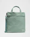 Lululemon On My Level Tote Bag 20l
