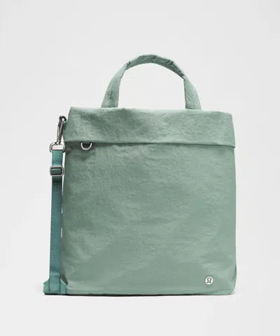 Lululemon On My Level Tote Bag 20l
