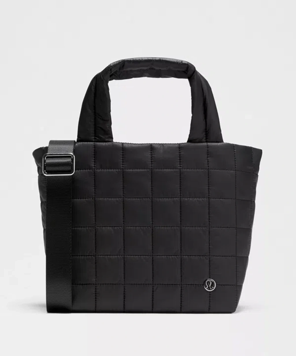 Lululemon Quilted Grid Small Tote Bag 7l | ModeSens