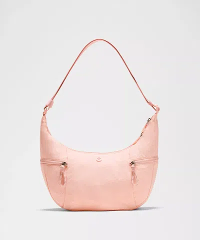 Lululemon - Slouchy Sling Bag 6l - Flush Pink