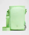 Lululemon - Water Bottle Crossbody With Front Pocket 2l - Citra Lime/rainforest Green