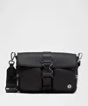 Lululemon Wunderlust Multi-pocket Crossbody Bag 3l