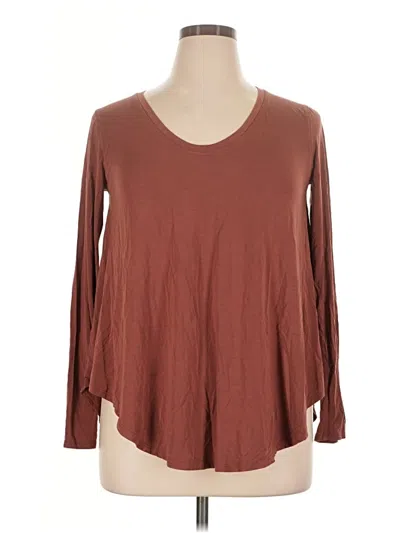 Pre-owned Lululemon Athletica 3/4 Sleeve T-shirt In Brown