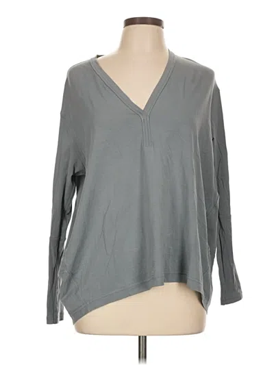 Pre-owned Lululemon Athletica 3/4 Sleeve T-shirt In Gray