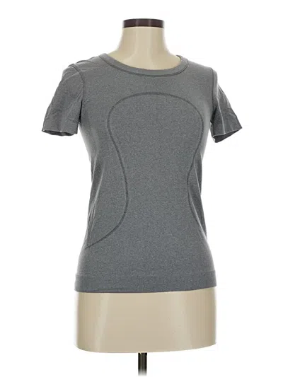 Pre-owned Lululemon Athletica Active T-shirt In Gray