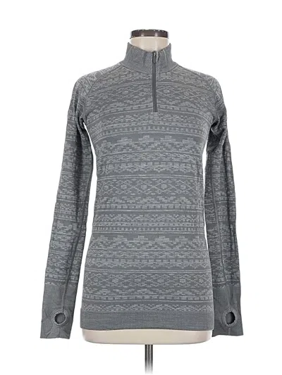 Pre-owned Lululemon Athletica Active T-shirt In Gray