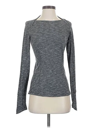 Pre-owned Lululemon Athletica Active T-shirt In Gray