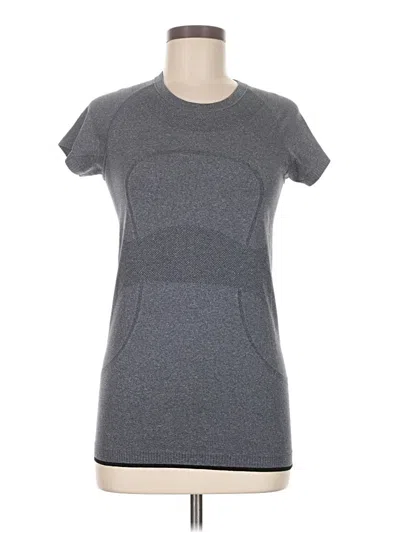 Pre-owned Lululemon Athletica Active T-shirt In Gray