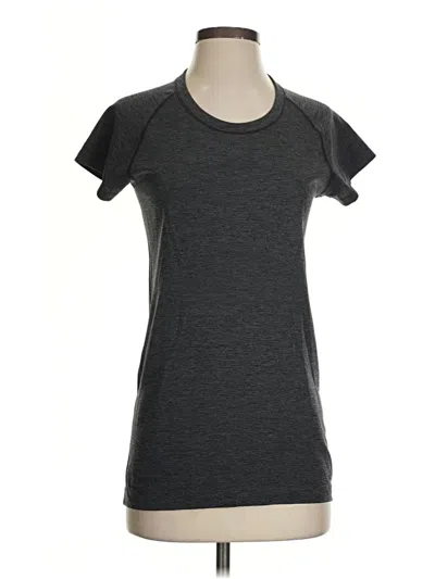 Pre-owned Lululemon Athletica Active T-shirt In Gray