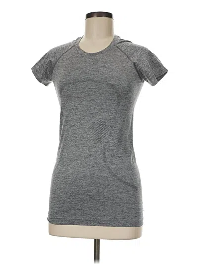 Pre-owned Lululemon Athletica Active T-shirt In Gray
