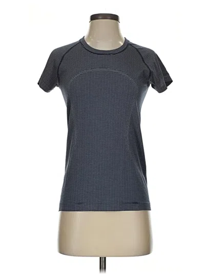 Pre-owned Lululemon Athletica Active T-shirt In Gray
