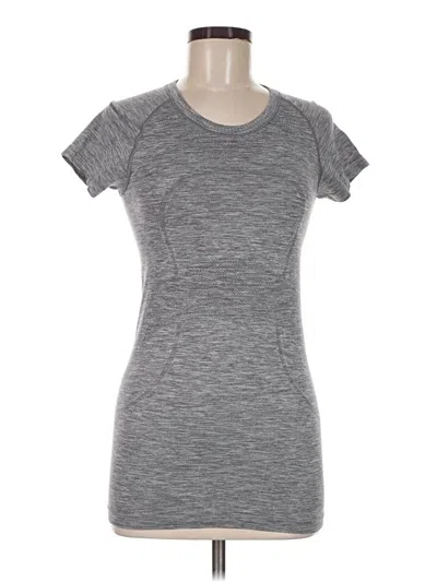 Pre-owned Lululemon Athletica Active T-shirt In Gray