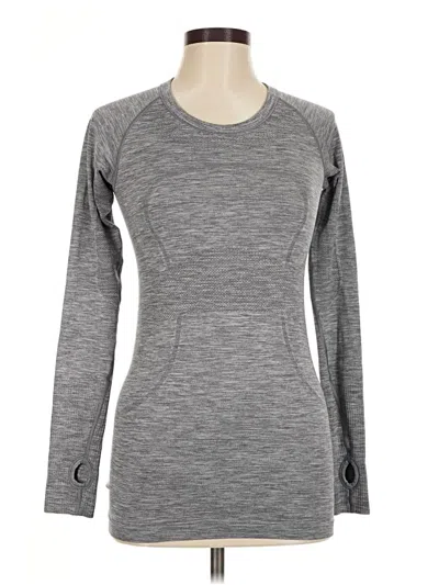 Pre-owned Lululemon Athletica Active T-shirt In Gray
