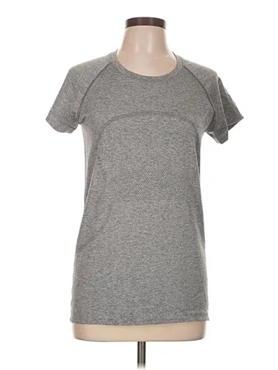 Pre-owned Lululemon Athletica Active T-shirt In Gray