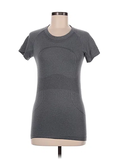 Pre-owned Lululemon Athletica Active T-shirt In Gray