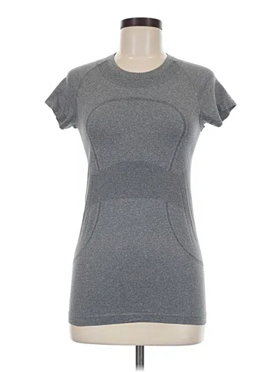 Pre-owned Lululemon Athletica Active T-shirt In Gray