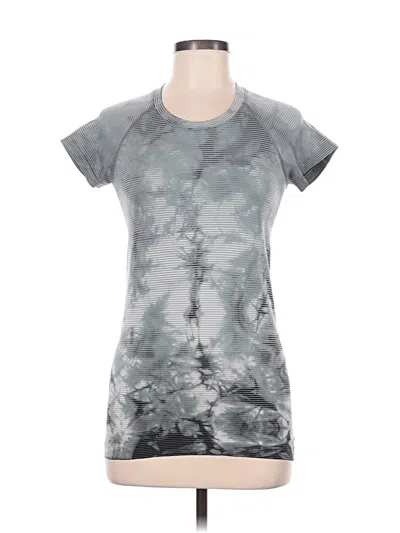 Pre-owned Lululemon Athletica Active T-shirt In Gray