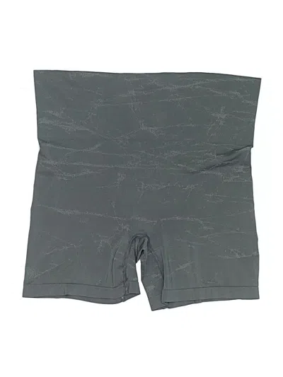 Pre-owned Lululemon Athletica Athletic Shorts In Gray