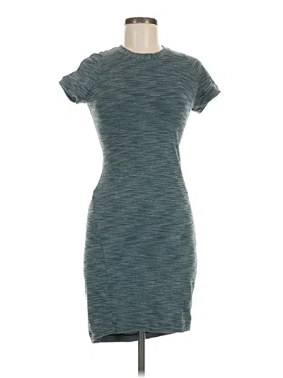 Pre-owned Lululemon Athletica Casual Dress In Green