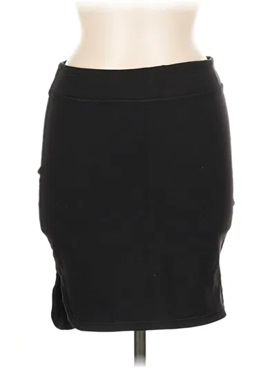 Pre-owned Lululemon Athletica Casual Skirt In Black