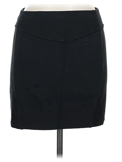 Pre-owned Lululemon Athletica Casual Skirt In Black