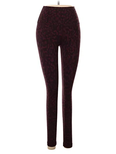 Pre-owned Lululemon Athletica Leggings In Purple