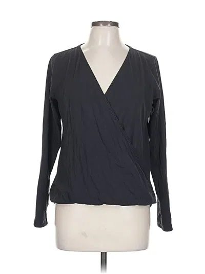 Pre-owned Lululemon Athletica Long Sleeve T-shirt In Black