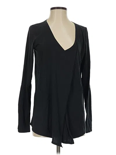 Pre-owned Lululemon Athletica Long Sleeve T-shirt In Black