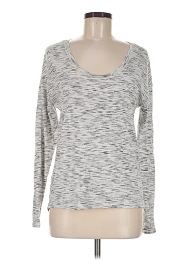 Pre-owned Lululemon Athletica Long Sleeve T-shirt In Black