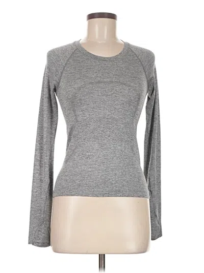 Pre-owned Lululemon Athletica Long Sleeve T-shirt In Gray