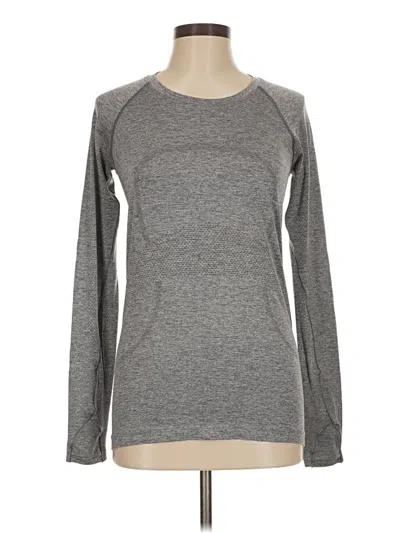 Pre-owned Lululemon Athletica Long Sleeve T-shirt In Gray