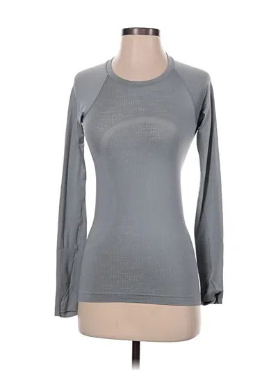 Pre-owned Lululemon Athletica Long Sleeve T-shirt In Gray