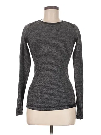 Pre-owned Lululemon Athletica Long Sleeve T-shirt In Gray