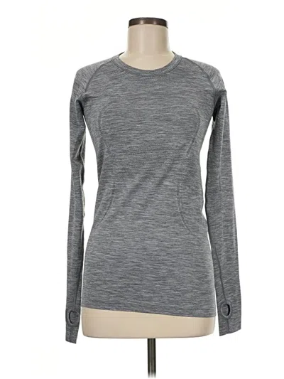 Pre-owned Lululemon Athletica Long Sleeve T-shirt In Gray