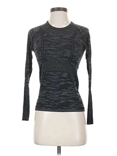 Pre-owned Lululemon Athletica Long Sleeve T-shirt In Gray