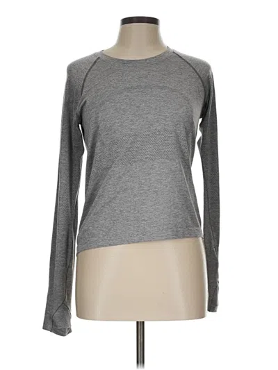 Pre-owned Lululemon Athletica Long Sleeve T-shirt In Gray