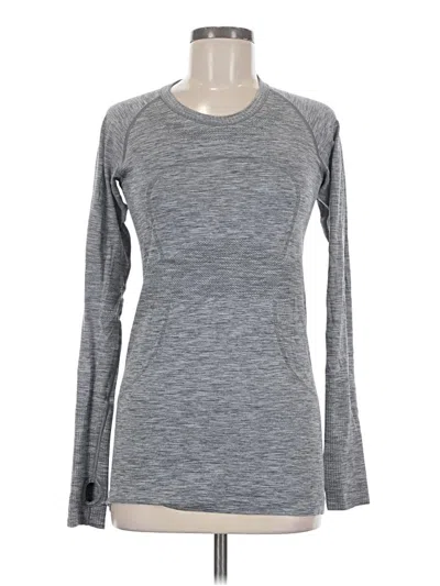 Pre-owned Lululemon Athletica Long Sleeve T-shirt In Gray