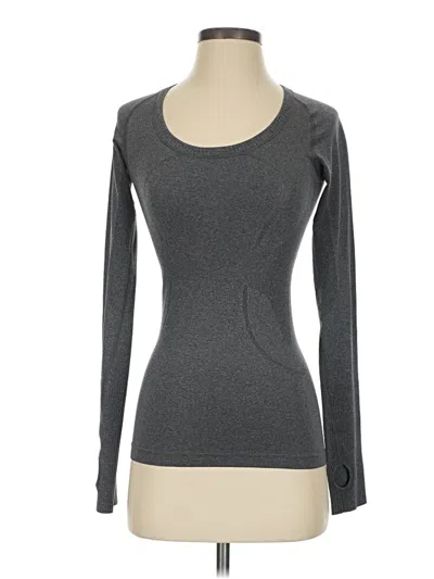 Pre-owned Lululemon Athletica Long Sleeve T-shirt In Gray