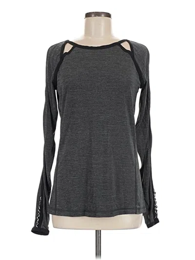 Pre-owned Lululemon Athletica Long Sleeve T-shirt In Gray