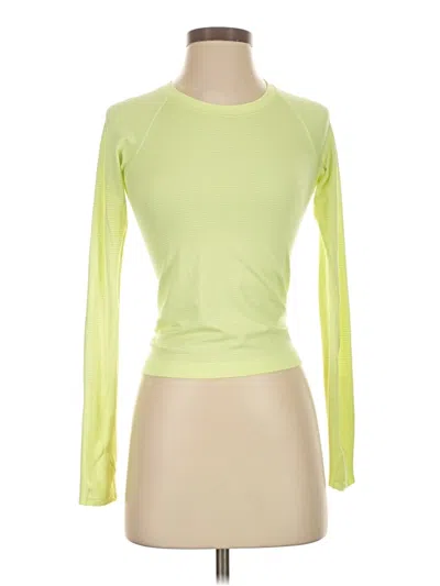 Pre-owned Lululemon Athletica Long Sleeve T-shirt In Green
