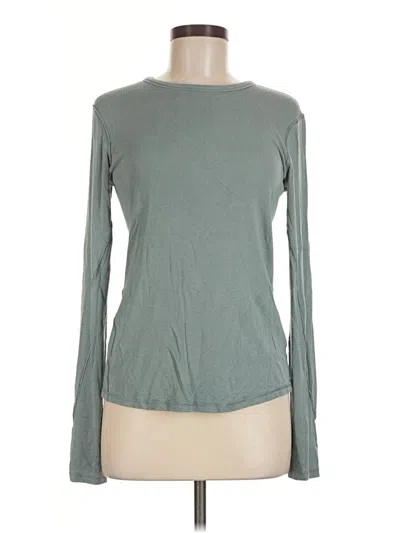 Pre-owned Lululemon Athletica Long Sleeve T-shirt In Green