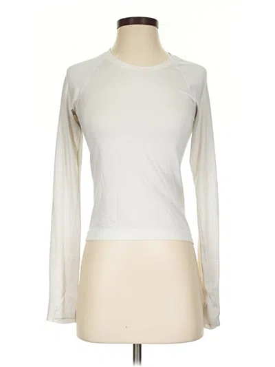 Pre-owned Lululemon Athletica Long Sleeve T-shirt In Ivory