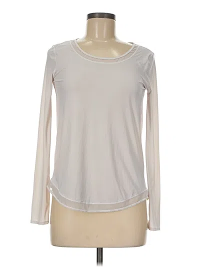 Pre-owned Lululemon Athletica Long Sleeve T-shirt In Ivory