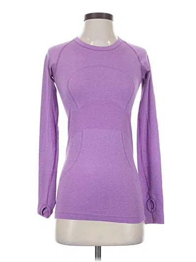 Pre-owned Lululemon Athletica Long Sleeve T-shirt In Purple