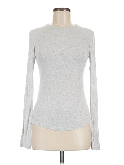 Pre-owned Lululemon Athletica Long Sleeve T-shirt In Silver